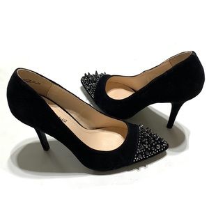 New ANNE MICHELLE Momentum Black Faux Suede Spike Toes Heels Sz 6.5/36.5